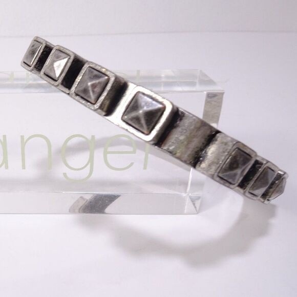 Lee Angel Piper Oxidized Silver Pyramid Square Bangle Bracelet NWT 200 - Picture 4 of 16
